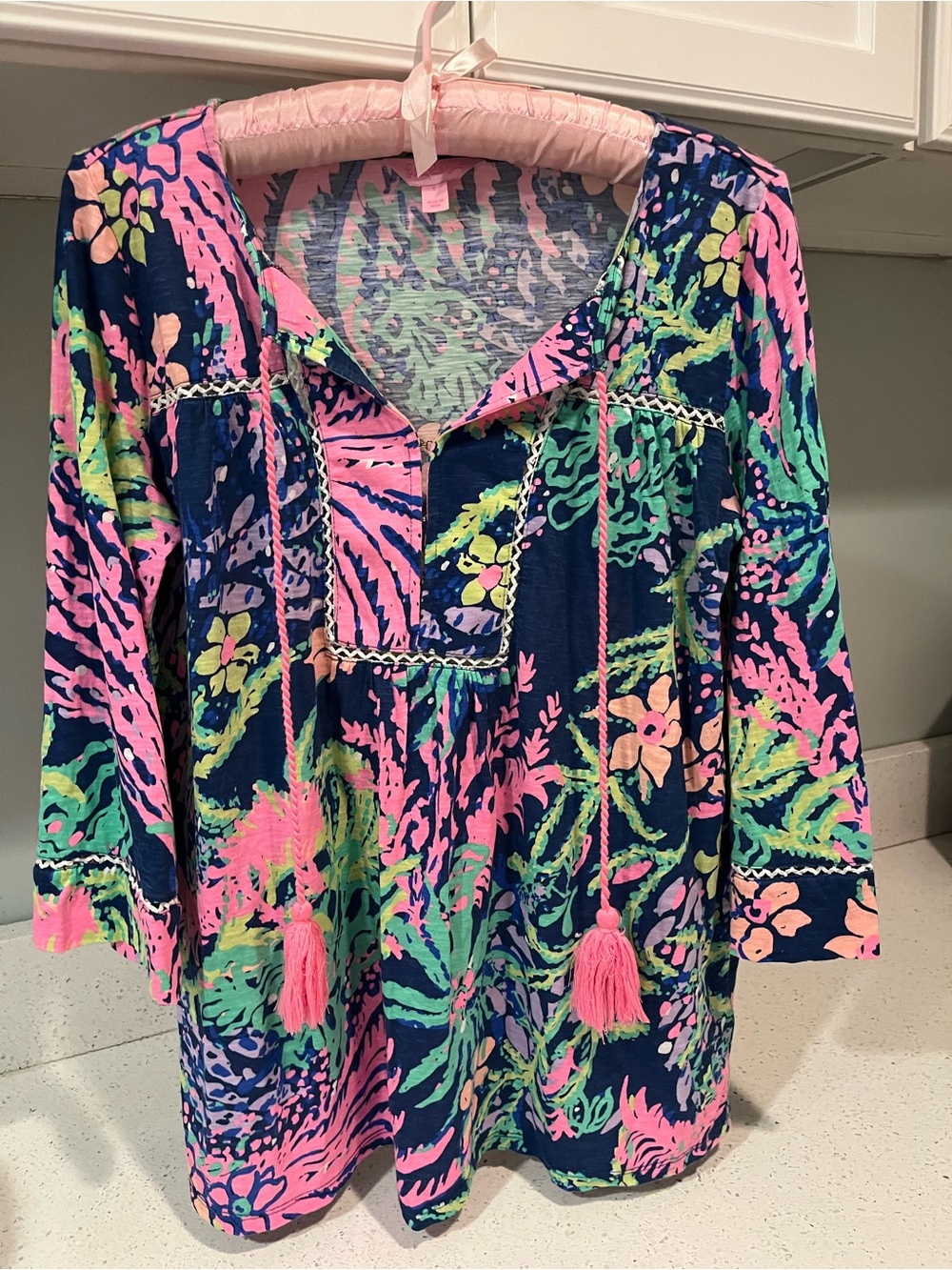 Lilly Pulitzer Navy Tunic with Pink & Mint Floral Print - Size Small